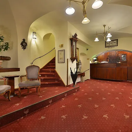 U 3 Pstrosu Hotel
