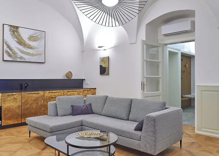 U 3 Pstrosu Hotel