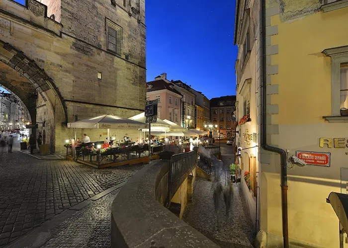 Hotel U 3 Pstrosu Praga