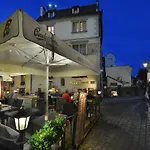Hotel U 3 Pstrosu Praga