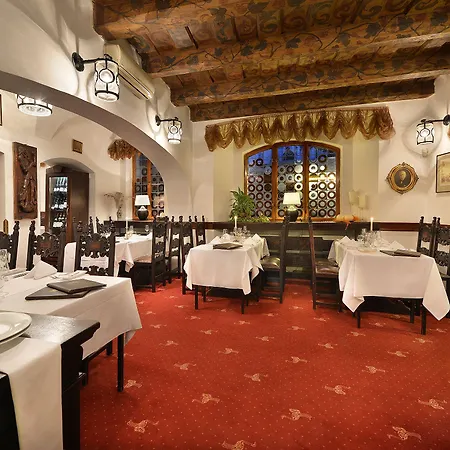 U 3 Pstrosu Hotel 4*
