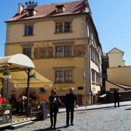 U 3 Pstrosu Hotel 4*