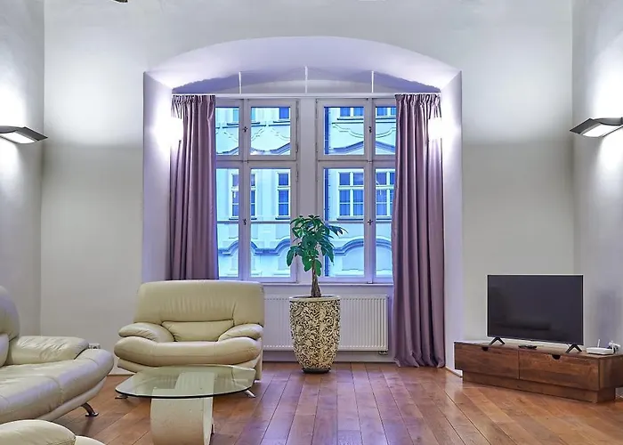 U 3 Pstrosu Hotel Prague