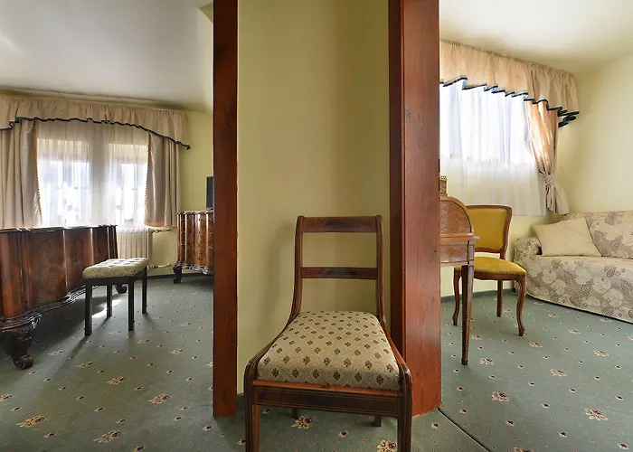 U 3 Pstrosu 4* Prague