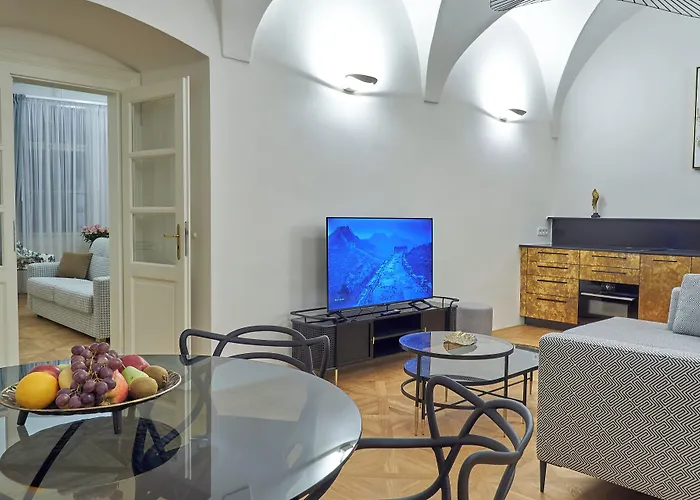 U 3 Pstrosu Hotel Prague