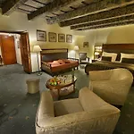 Hotell U 3 Pstrosu Prag