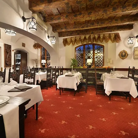 U 3 Pstrosu Hotel